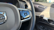 Volvo XC90 2.0 B5P Plus Edition Dark 5dr AWD Geartronic Petrol Estate